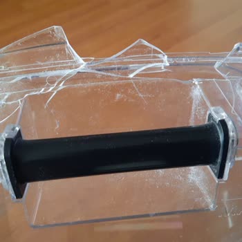 Çamaşır Kurutma Makinesi Su Haznesi Kırıldı Garanti Kapsamı Dışında Bırakıldı