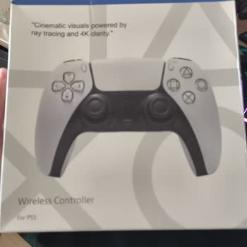 Satıcı Orijinal Ürün Yerine Sahte PlayStation 5 Kolu Gönderdi