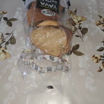 BİM Marketlerden Alınan Ekmeklerde Küf Sorunu Yaşanıyor