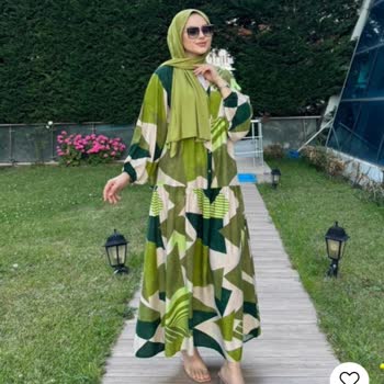 Yanlış Beden Elbise Ve İlgisiz Satıcı Deneyimi