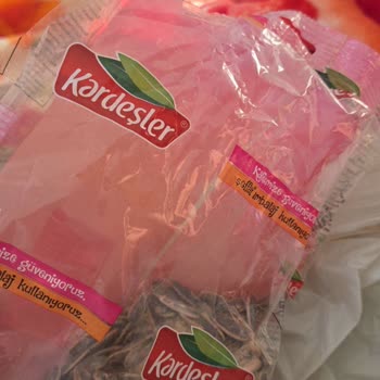 Aldığım Çekirdeğin Yarısı Tuz Çıktı!