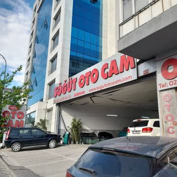 Söğüt Oto Cam'da Yanıltıcı Bilgilendirme Ve Haksız Ücretlendirme