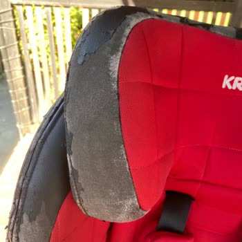 Kraft Çocuk Oto Koltuğunda Suni Deri Dökülmesi Ve Kalite Sorunu
