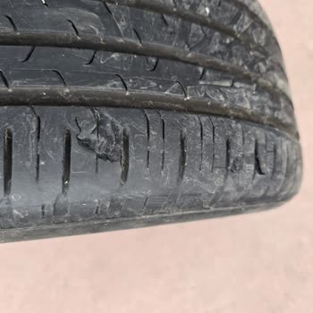 Sıfır Ford Focus Aracımda Continental Lastiklerde Erken Deformasyon Ve Güvenlik Endişesi