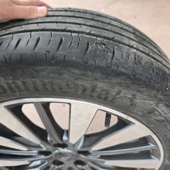 Sıfır Ford Focus Aracımda Continental Lastiklerde Erken Deformasyon Ve Güvenlik Endişesi