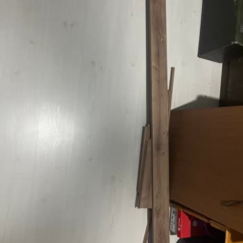 Kırık Gelen Dolabın Değişimi Ve Bilgilendirme Sorunu