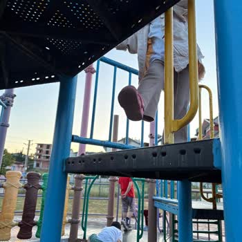 Alikahya Hayırseverler Camisi Karşısındaki Parkın Bakımsızlığı Ve Güvenlik Sorunları