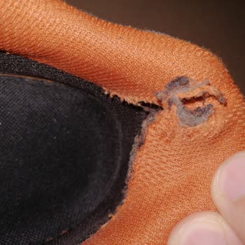 Satın Aldığım Merrell Ayakkabıda 6 Ayda Açılma Ve Astar Parçalanması Sorunu