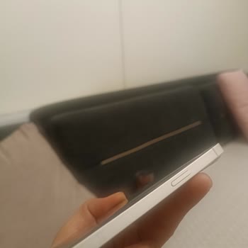 İphone 13 Pilinin 2.5 Yılda Şişmesi Ve Apple Desteği Hayal Kırıklığı