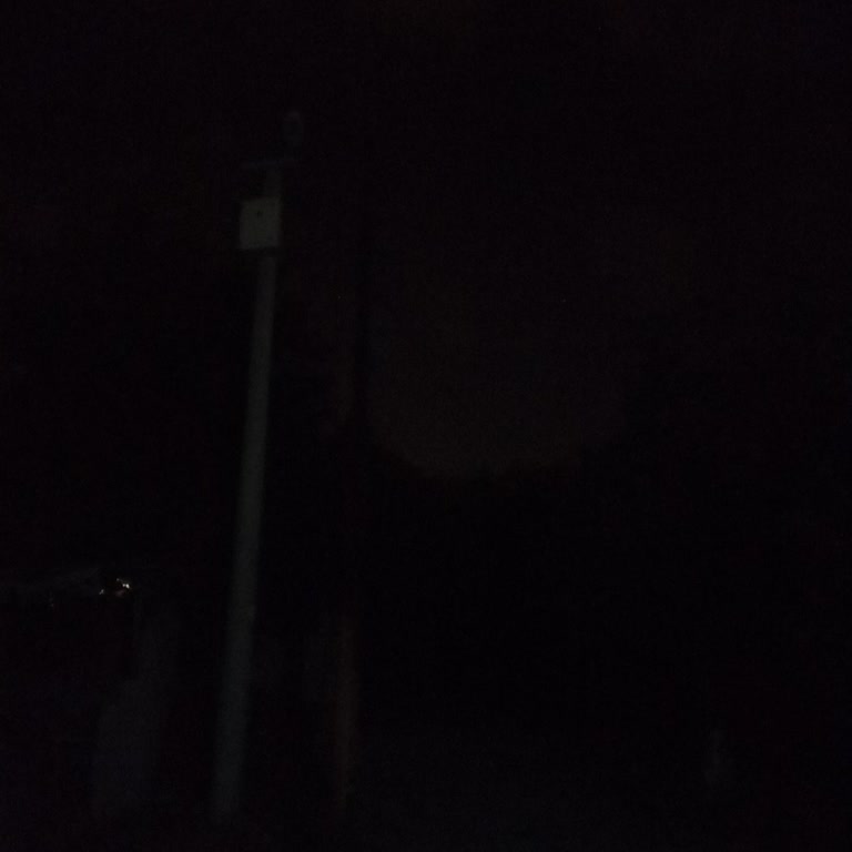 Dicle Elektrik Dağıtım Silvan 402 Sokakta Üç Gecedir Sokak Lambaları Yanmıyor