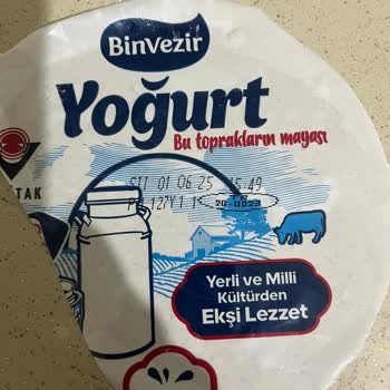Satın Aldığım Yoğurtta Son Kullanma Tarihi Geçmemiş Olmasına Rağmen Küf Vardı