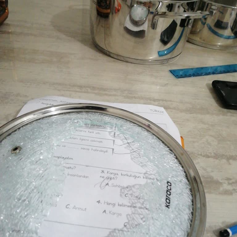 Satın Alınan Tencere Takımının Kapakları Kendi Kendine Kırıldı, Yedek Parça Talebi