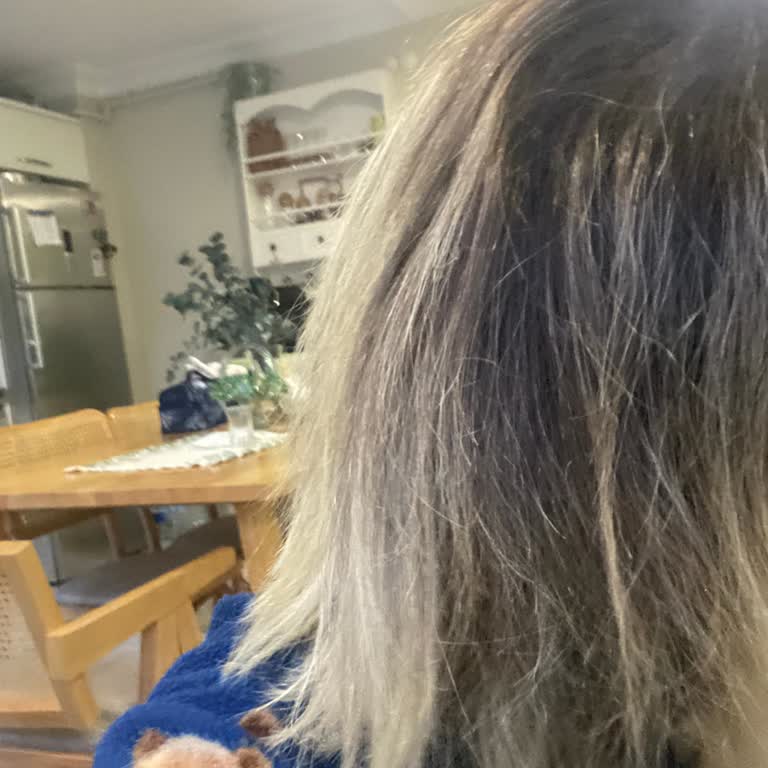 Dyson Airstrait Saçlarımı Kurutup Zarar Verdi