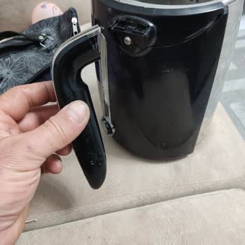 Korkmaz Su Isıtıcının Kulpu Kırıldı Yedek Parça Yok Güvenlik Riski Yaşadım