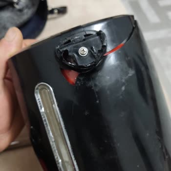 Korkmaz Su Isıtıcının Kulpu Kırıldı Yedek Parça Yok Güvenlik Riski Yaşadım