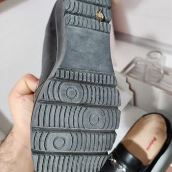 Kullanılmış Ve Kirli Ayakkabı Teslimatı Nedeniyle Mahcubiyet Yaşadım