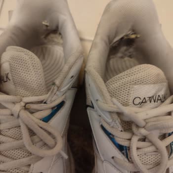 Aldığım Catwalk Spor Ayakkabılarda Deformasyon Ve İlgisizlik