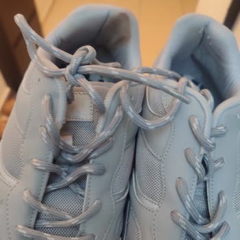 Aldığım Catwalk Spor Ayakkabılarda Deformasyon Ve İlgisizlik