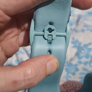 Kadın Terliklerinde İlk Günden Kopan Toka Bağlantısı Mağduriyeti