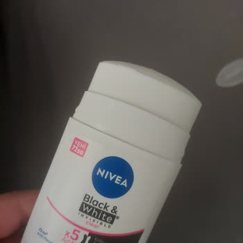 Aldığım Ürün Deterjan Gibi Kokuyor Ve İadesini İstiyorum