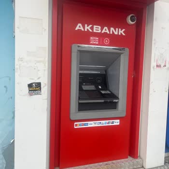 ATM'de Sıkışan Param 6 Gündür İade Edilmedi, Mağdur Oldum