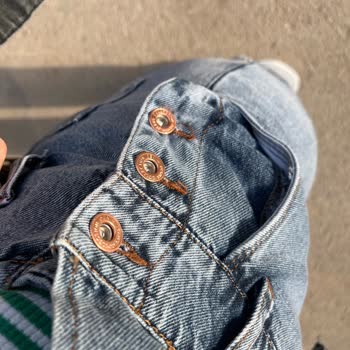 Yüksek Fiyatlı Ürünlerde Sürekli Kusur Ve Kalite Kontrol Eksikliği