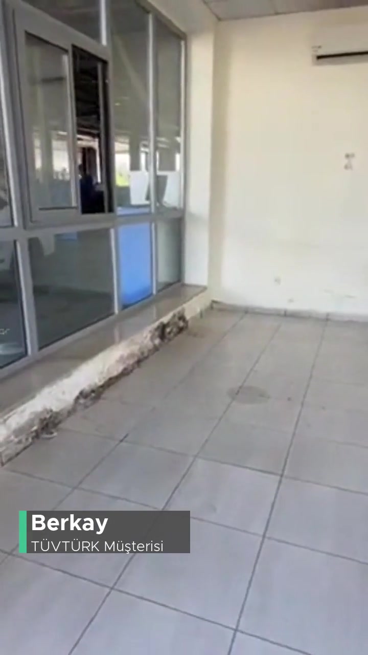Tüvtürk Bekleme Alanı Çok Kötü Durumda! videonun kapak resmi