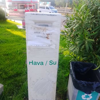 Petrol Ofisi'nde Hava Ve Su Saati Aylardır Çalışmıyor