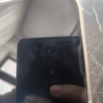 Sıfır İphone’da Ekran Göçüğü Şoku: İade Engeliyle Karşılaştım