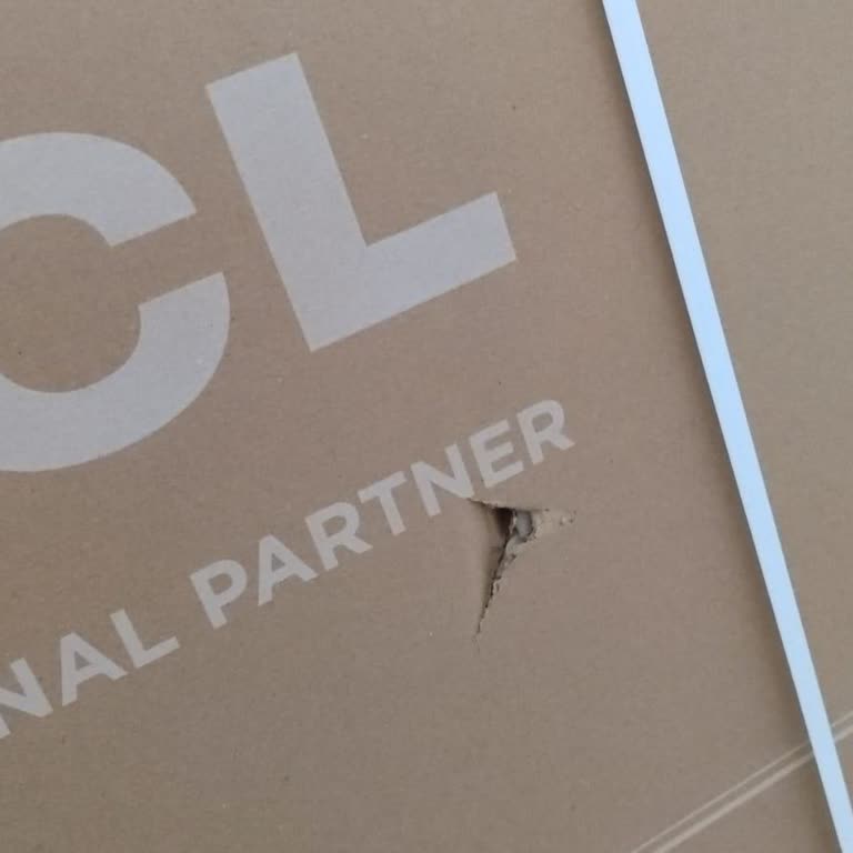 Hasarlı Kutu, İlgisiz Firma: Ne TV Geldi Ne Para İadesi