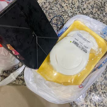 Dondurulmuş Ürünler Çözülmüş Ve Teslimat Ücreti İadesi Yapılmadı