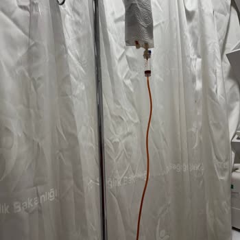 Kendi Hastasından Ekstra Serum Ücreti Alınmasına Tepki