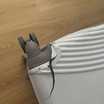 SunExpress Antalya-Ercan Flug Koffer verloren, Gepäck kam kaputt an