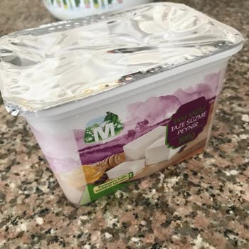 Migros Süzme Peynirde Böcek Çıkması Nedeniyle Hayal Kırıklığı