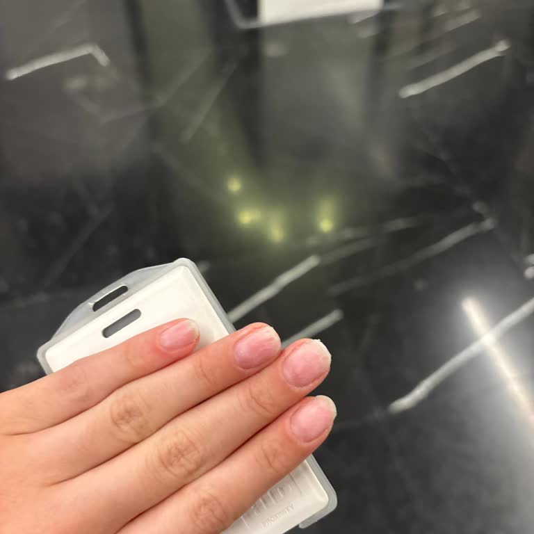 Beklenenden Uzun Süren İşlem Ve Tırnaklara Zarar