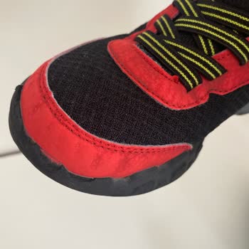 Aynı Model Ayakkabıda Tekrarlayan Soruna Çözüm Yok!