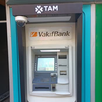 Ortak ATM Arızası Nedeniyle Param Yutuldu Çözüm Bekliyorum