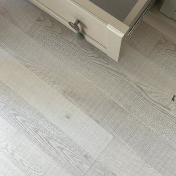 Gardırop Çekmecelerinde Renk Farkı Ve Yetersiz Müşteri Desteği