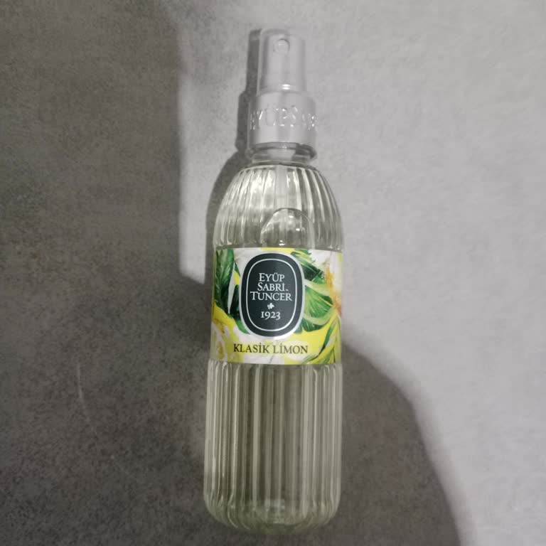 Aldığım Sprey Kolonyada Kapak Sorunu Ve Kalite Kontrol Eksikliği