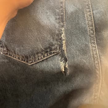 DeFacto'dan Aldığım Pantolon İkinci Kullanımda Yırtıldı