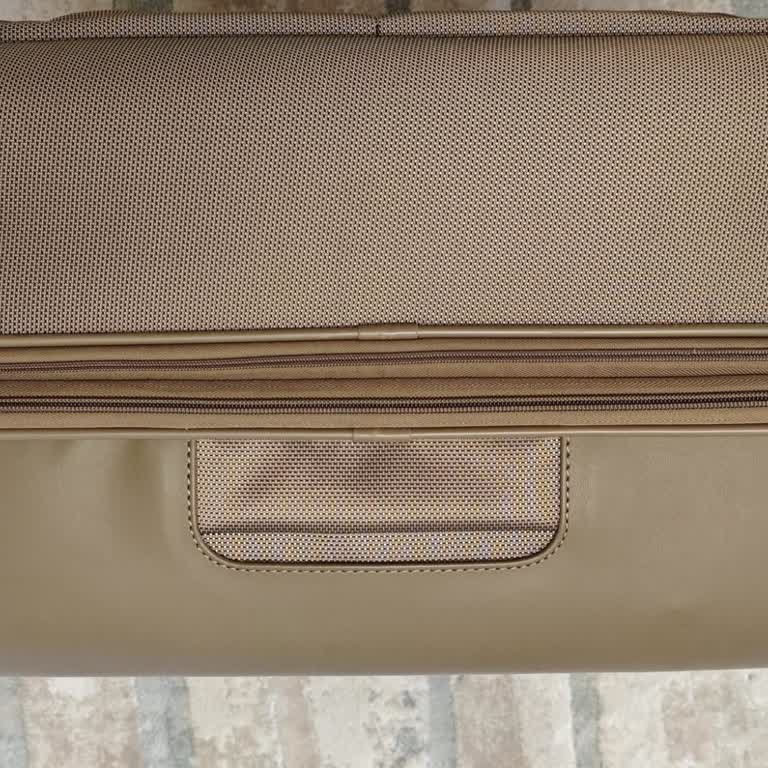 Az Kullanılan Samsonite Valizin Tekerlekleri Parçalandı, Değişim Sağlanmadı