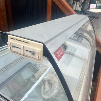 Eski Ve Hasarlı Dondurma Dolabı Gönderildi, Çözüm Sunulmadı