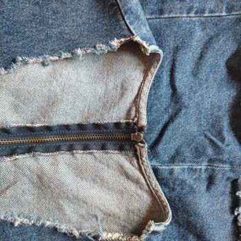 Hatalı Dikişli Elbise İçin İade Talebim Anlaşılmadı Ve Reddedildi