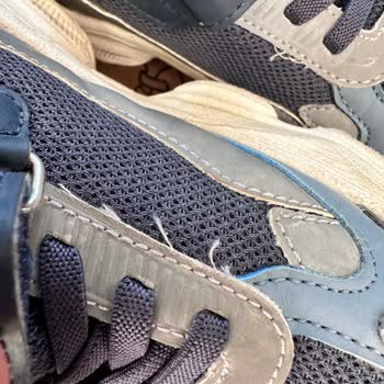 12 Günde Yıpranan Çocuk Ayakkabısına Mağazadan Olumsuz Yanıt