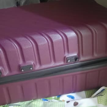 THY İlk Seyahatte Hasarlı ve Geç Teslim Edilen Valiz İçin Yetersiz Tazminat