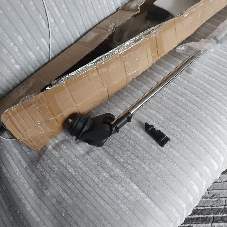 Robo Sitesinden Aldığım Kırık Ürünün İadesi Ve Para İadesi Yapılmadı