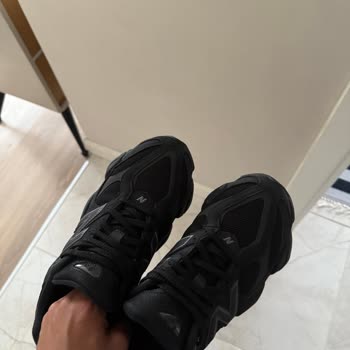 Sol Ayakkabı Ciddi Rahatsızlık Ve Ağrı Yapıyor, Değişim Talep Ediyorum