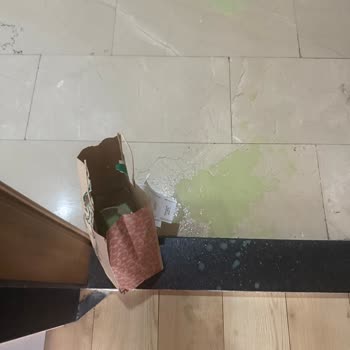 Dökülen Kahve Siparişi Sonrası Yetersiz Müşteri Hizmeti Ve Çözüm Sunulmaması