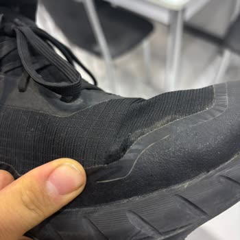 Salomon кроссовки быстро порвались – мой запрос на обмен отклонён