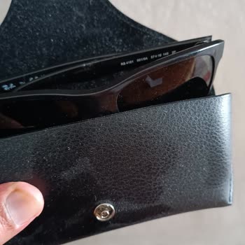 Titizlikle Kullandığım Rayban Gözlükte Kısa Sürede Bozulma Yaşadım